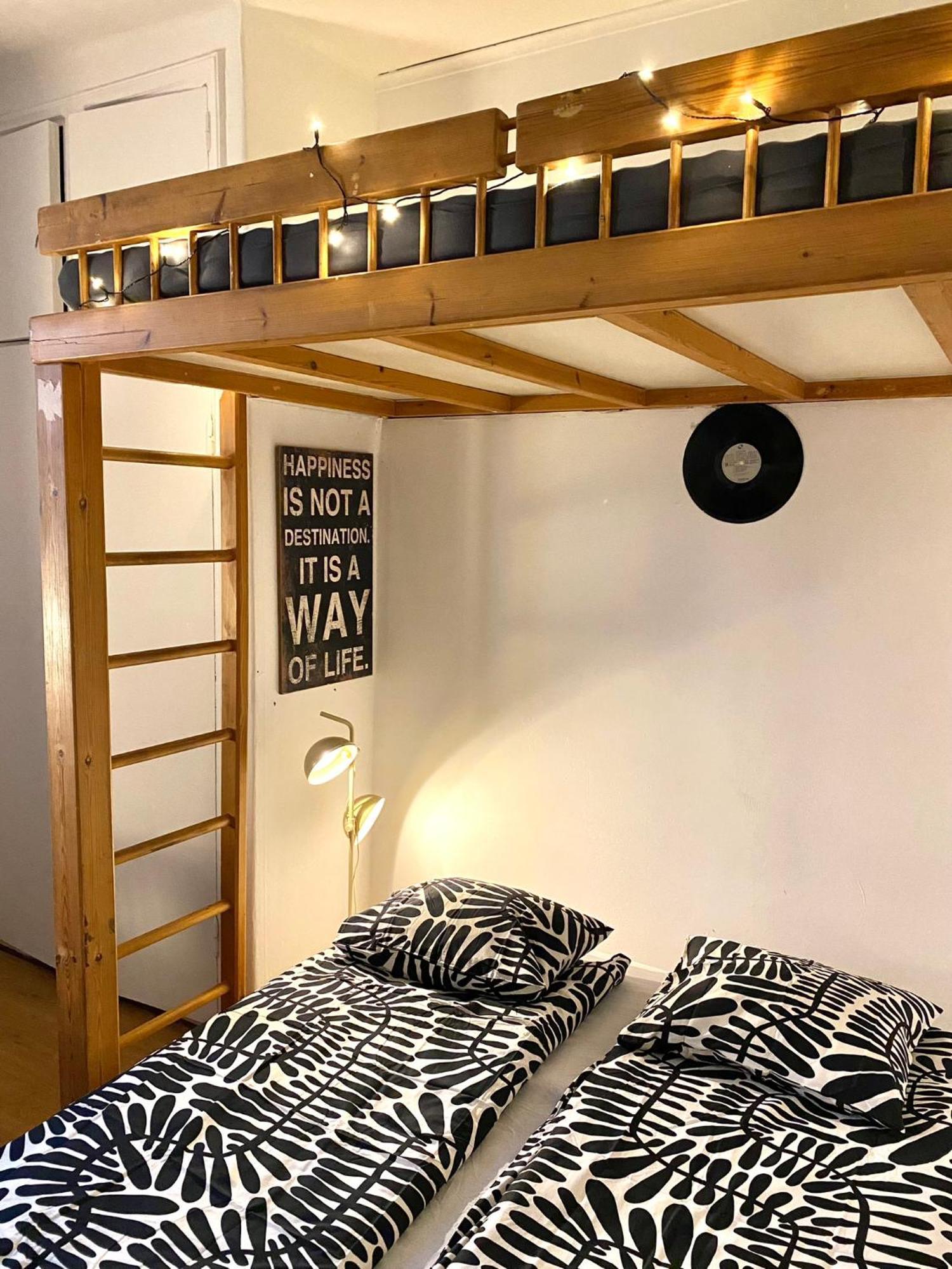Апартаменты Cozy Nest, Kamppi Хельсинки Экстерьер фото